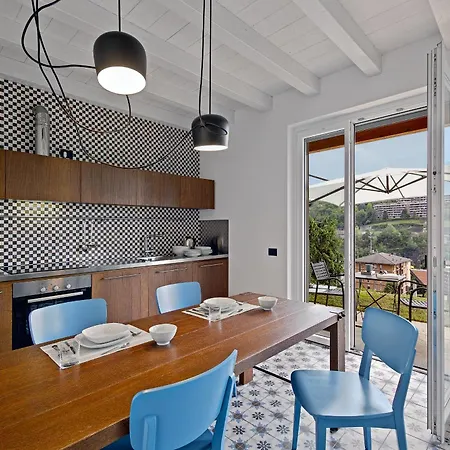Holiday home Caffe Maya Maslianico